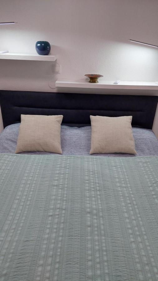Apartment Vista Oasis With Pool And Terrace Τρογκίρ Εξωτερικό φωτογραφία